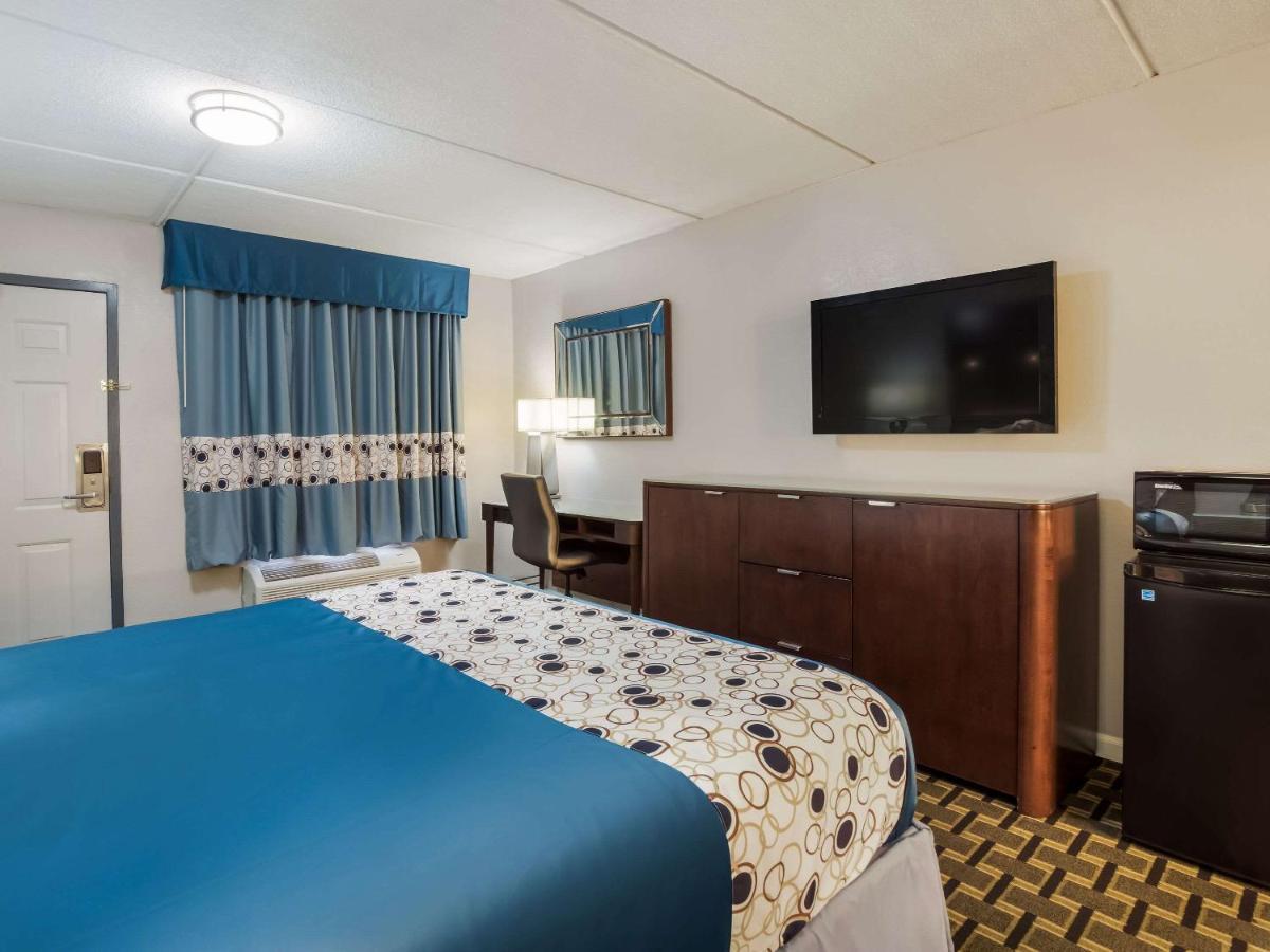 Rodeway Inn グリーンウッド エクステリア 写真