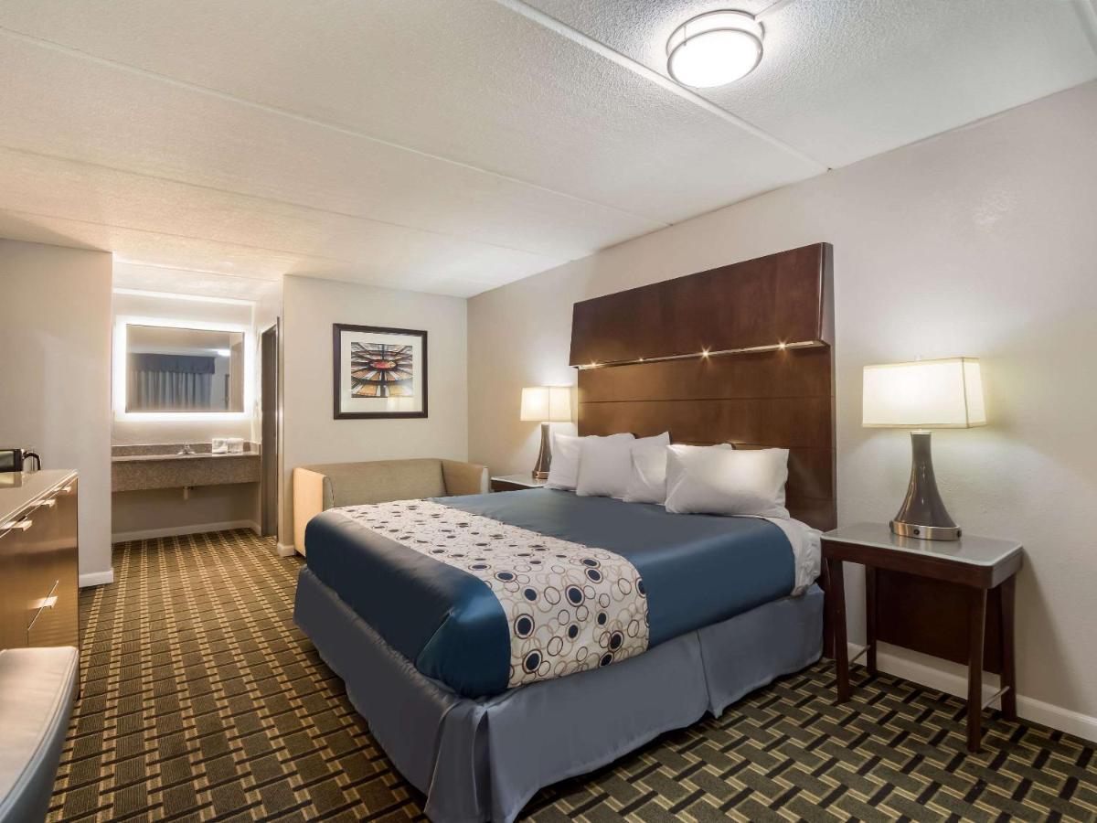 Rodeway Inn グリーンウッド エクステリア 写真